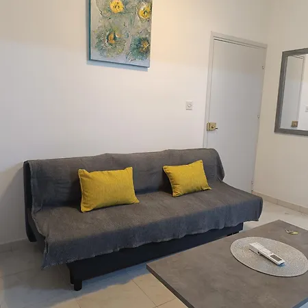 Sea-side Centre Apartman *