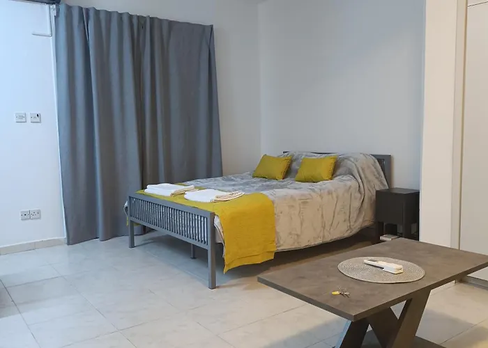 Sea-side Centre アパート *