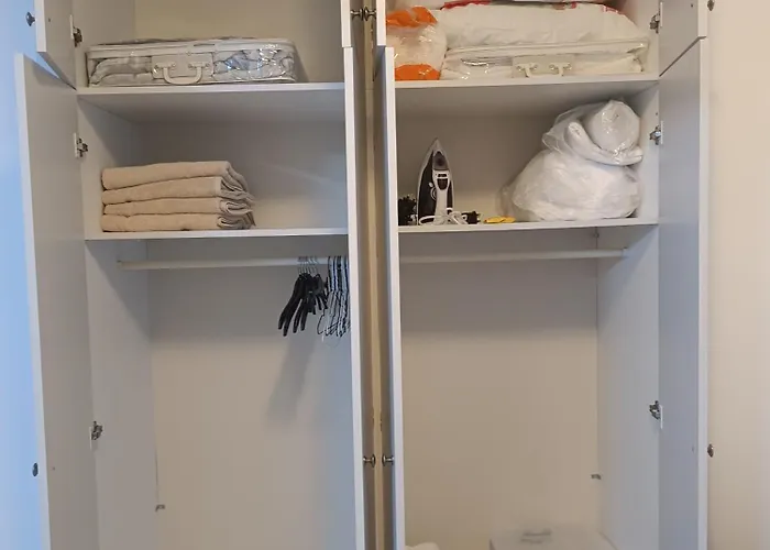 Sea-side Centre Apartment Larnaca